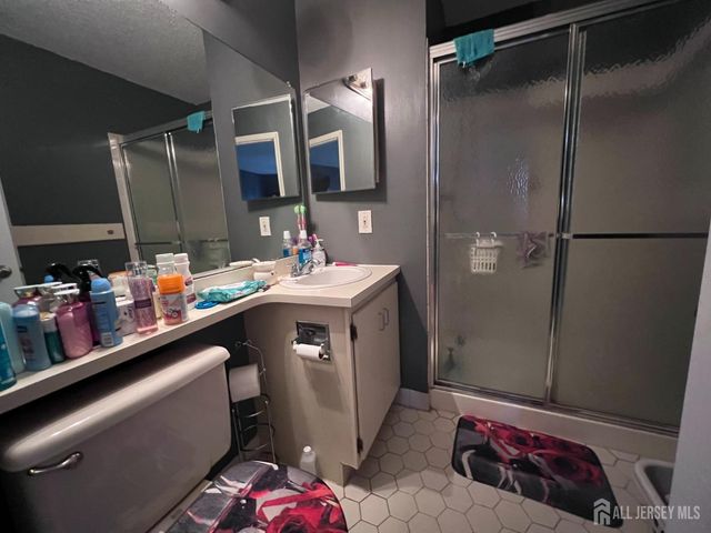 87 Rachel Court 4524, Franklin, NJ 08823