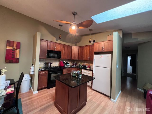87 Rachel Court 4524, Franklin, NJ 08823