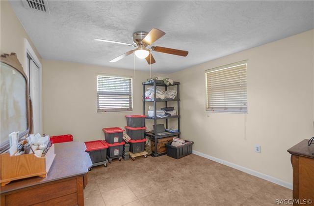 49 S Lee Street, Beverly Hills, FL 34465