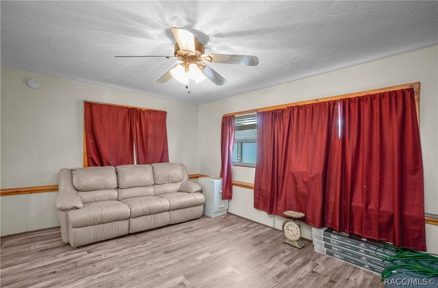 49 S Lee Street, Beverly Hills, FL 34465