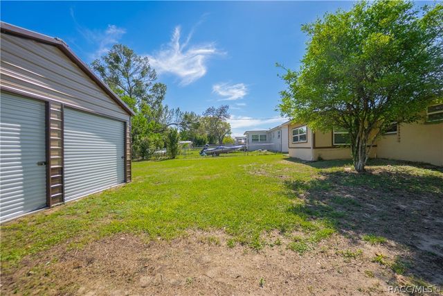 49 S Lee Street, Beverly Hills, FL 34465