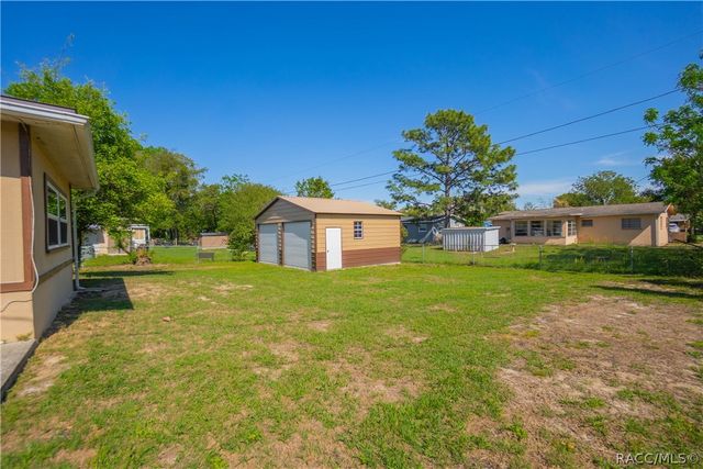 49 S Lee Street, Beverly Hills, FL 34465