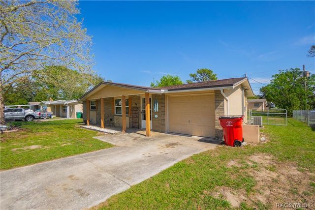 49 S Lee Street, Beverly Hills, FL 34465