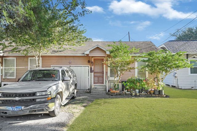 404 West 3rd St, League City, TX 77573