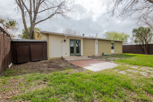 11839 High Meadow Drive, Dallas, TX 75234