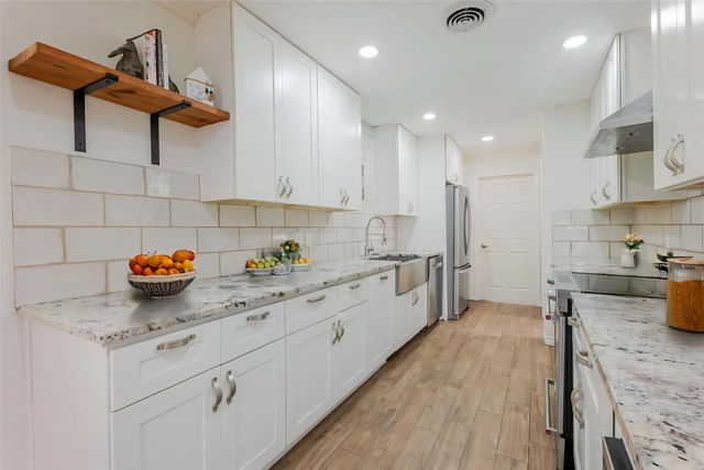 11839 High Meadow Drive, Dallas, TX 75234