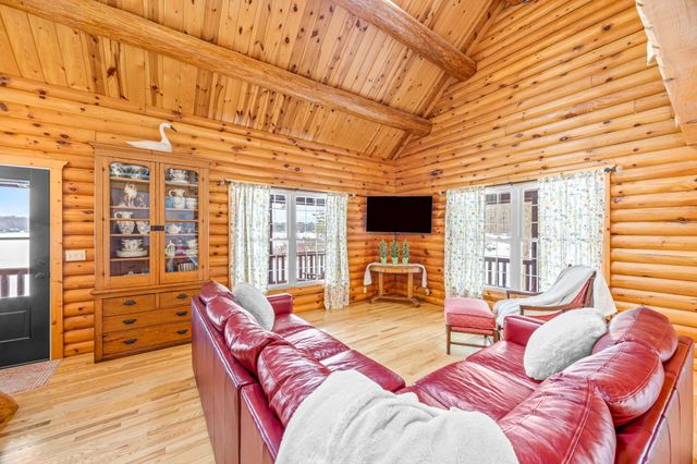 16211 Pretty Lake Drive, Mecosta, MI 49332