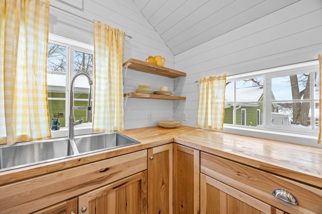 16211 Pretty Lake Drive, Mecosta, MI 49332