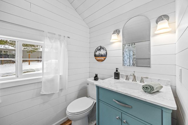 16211 Pretty Lake Drive, Mecosta, MI 49332