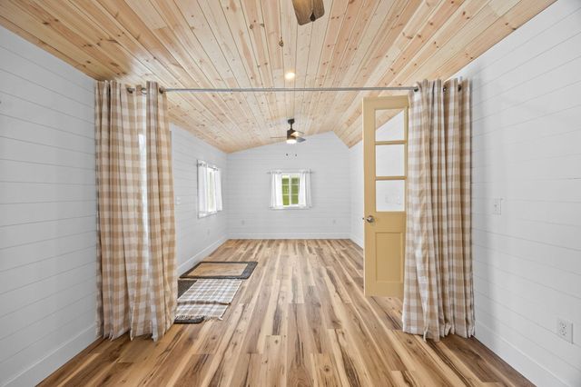 16211 Pretty Lake Drive, Mecosta, MI 49332