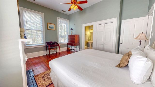 251 East Broad Street 4, Savannah, GA 31401