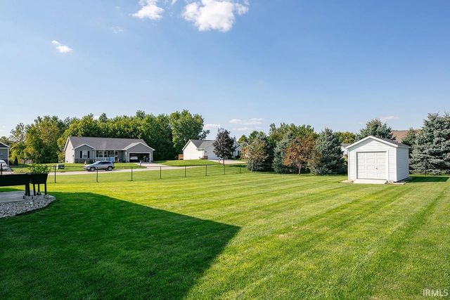 12837 Spoonbill Court, Middlebury, IN 46540