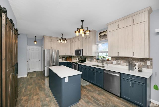 12837 Spoonbill Court, Middlebury, IN 46540