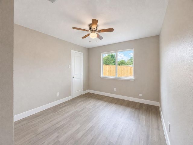 6702 Kearney Drive, Richmond, TX 77469