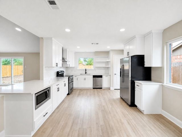 6702 Kearney Drive, Richmond, TX 77469