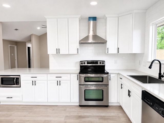6702 Kearney Drive, Richmond, TX 77469