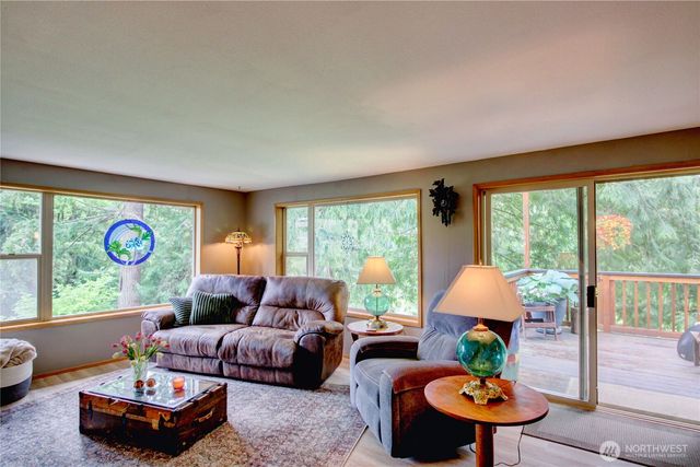 15 Tee Place, Bellingham, WA 98229