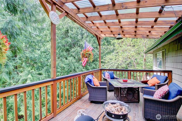 15 Tee Place, Bellingham, WA 98229