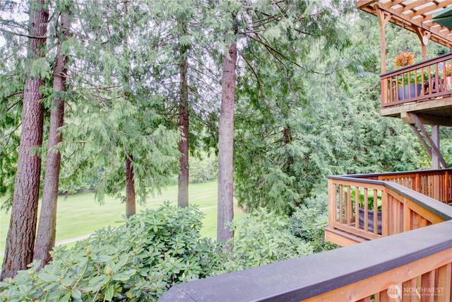 15 Tee Place, Bellingham, WA 98229
