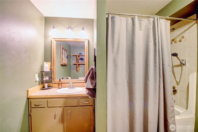 15 Tee Place, Bellingham, WA 98229