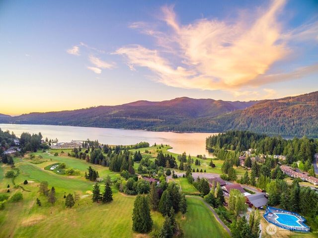 15 Tee Place, Bellingham, WA 98229