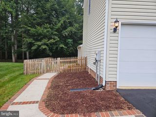 10314 COLECHESTER ST, Fredericksburg, VA 22408