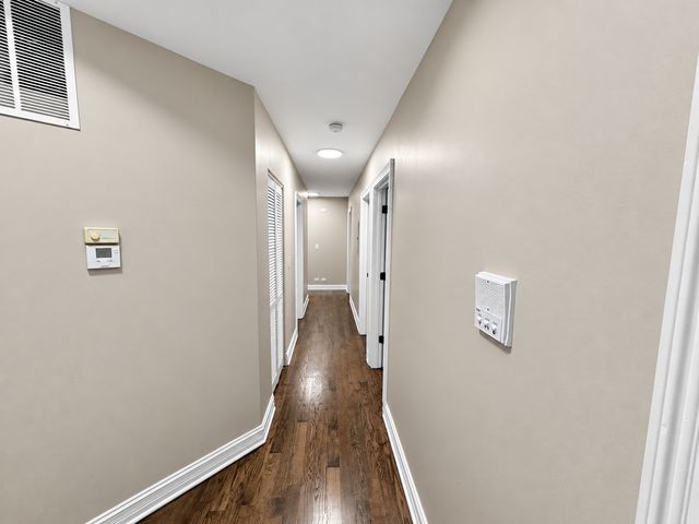 543 E 43rd Street 2E, Chicago, IL 60653