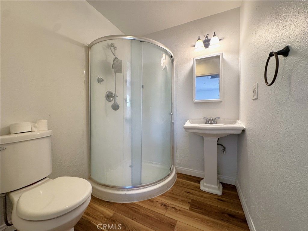 Image 12 of property listing at 6301 Arden Avenue, Highland, CA 92346