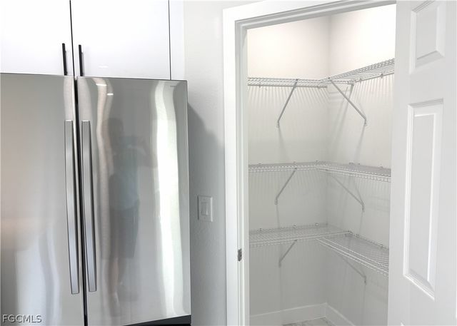 825 Porter ST E, Lehigh Acres, FL 33974