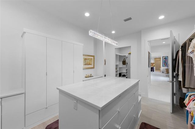 1410 SHADY MEADOW LANE, Deland, FL 32724