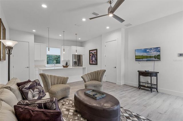 1410 SHADY MEADOW LANE, Deland, FL 32724