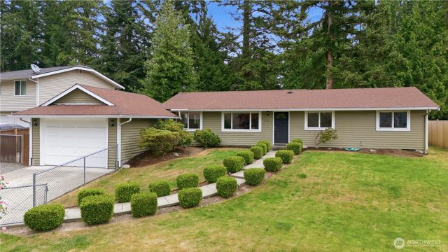 5713 187th Avenue E, Lake Tapps, WA 98391