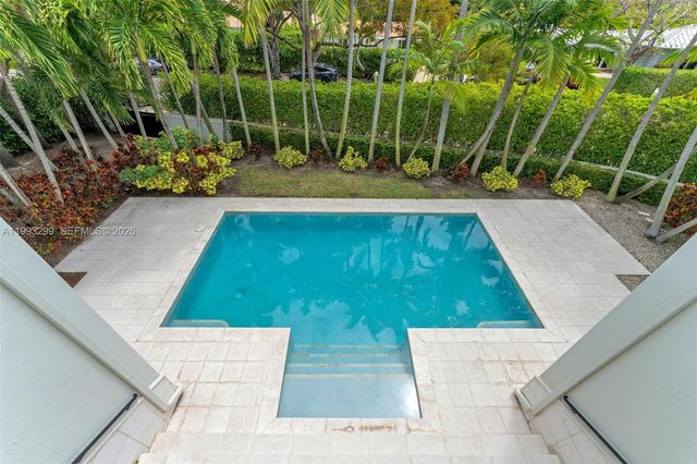 797 Ridgewood Rd ., Key Biscayne, FL 33149