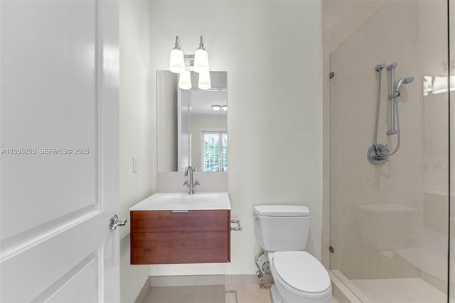 797 Ridgewood Rd ., Key Biscayne, FL 33149