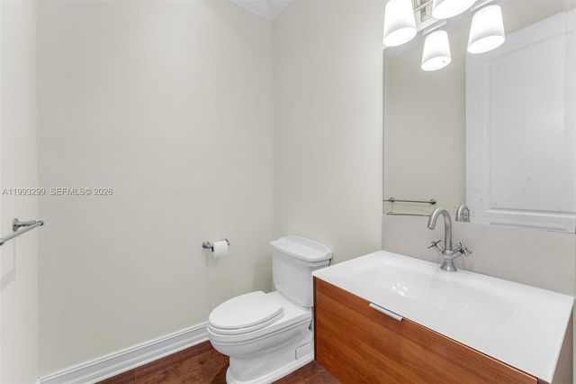 797 Ridgewood Rd ., Key Biscayne, FL 33149