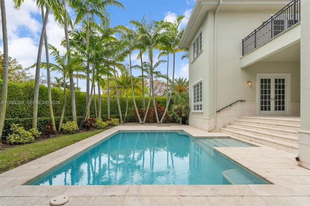 797 Ridgewood Rd ., Key Biscayne, FL 33149