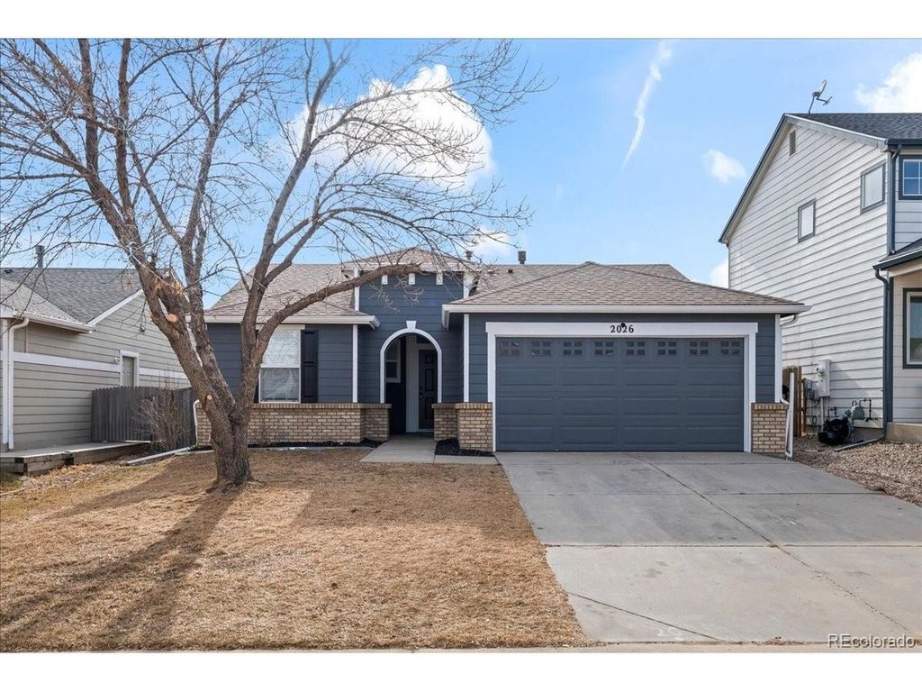2026 Settlers Dr, Milliken, CO 80543