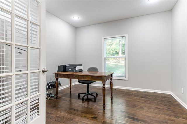 17212 W 68th Street, Shawnee, KS 66217