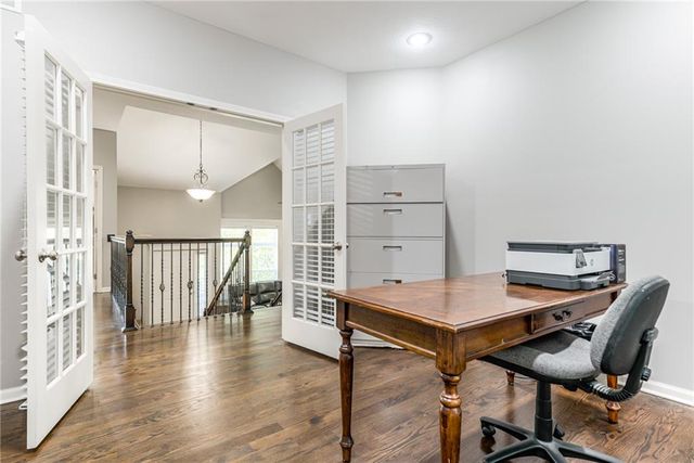 17212 W 68th Street, Shawnee, KS 66217