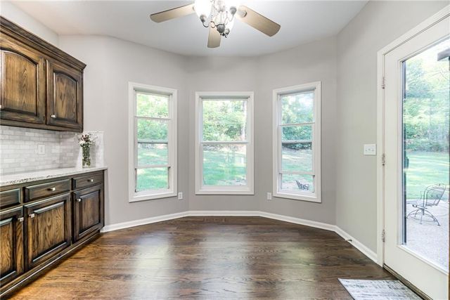17212 W 68th Street, Shawnee, KS 66217