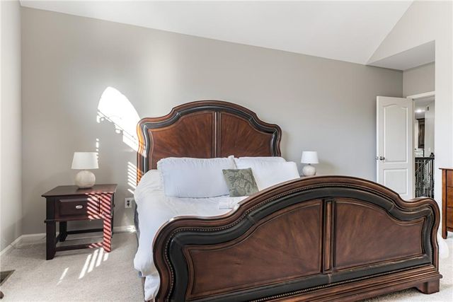 17212 W 68th Street, Shawnee, KS 66217