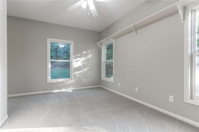 17212 W 68th Street, Shawnee, KS 66217