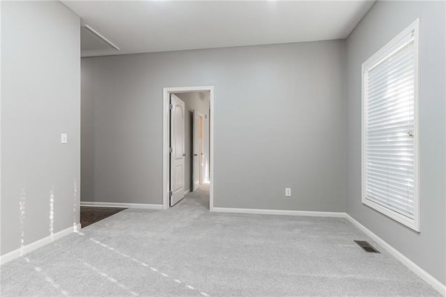 17212 W 68th Street, Shawnee, KS 66217