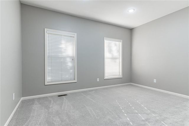 17212 W 68th Street, Shawnee, KS 66217