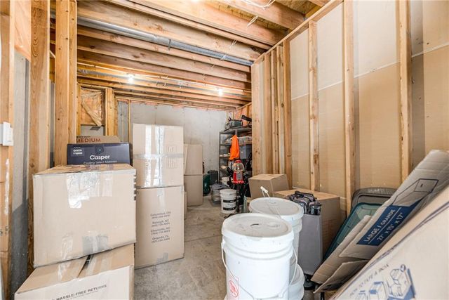 17212 W 68th Street, Shawnee, KS 66217