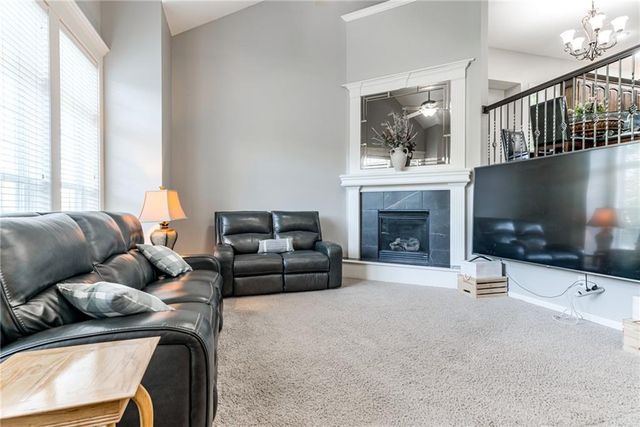 17212 W 68th Street, Shawnee, KS 66217