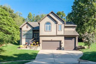 17212 W 68th Street, Shawnee, KS 66217
