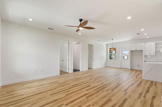8580 W PRICE BOULEVARD, North Port, FL 34291