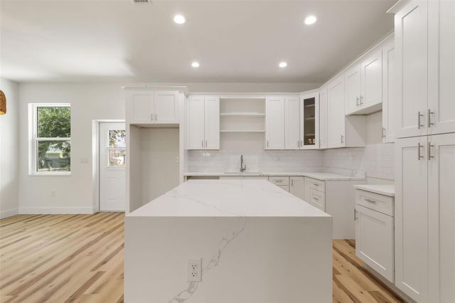 8580 W PRICE BOULEVARD, North Port, FL 34291