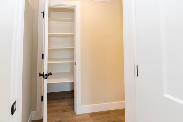 14550 COVEY RISE DR, Ashland, MO 65010